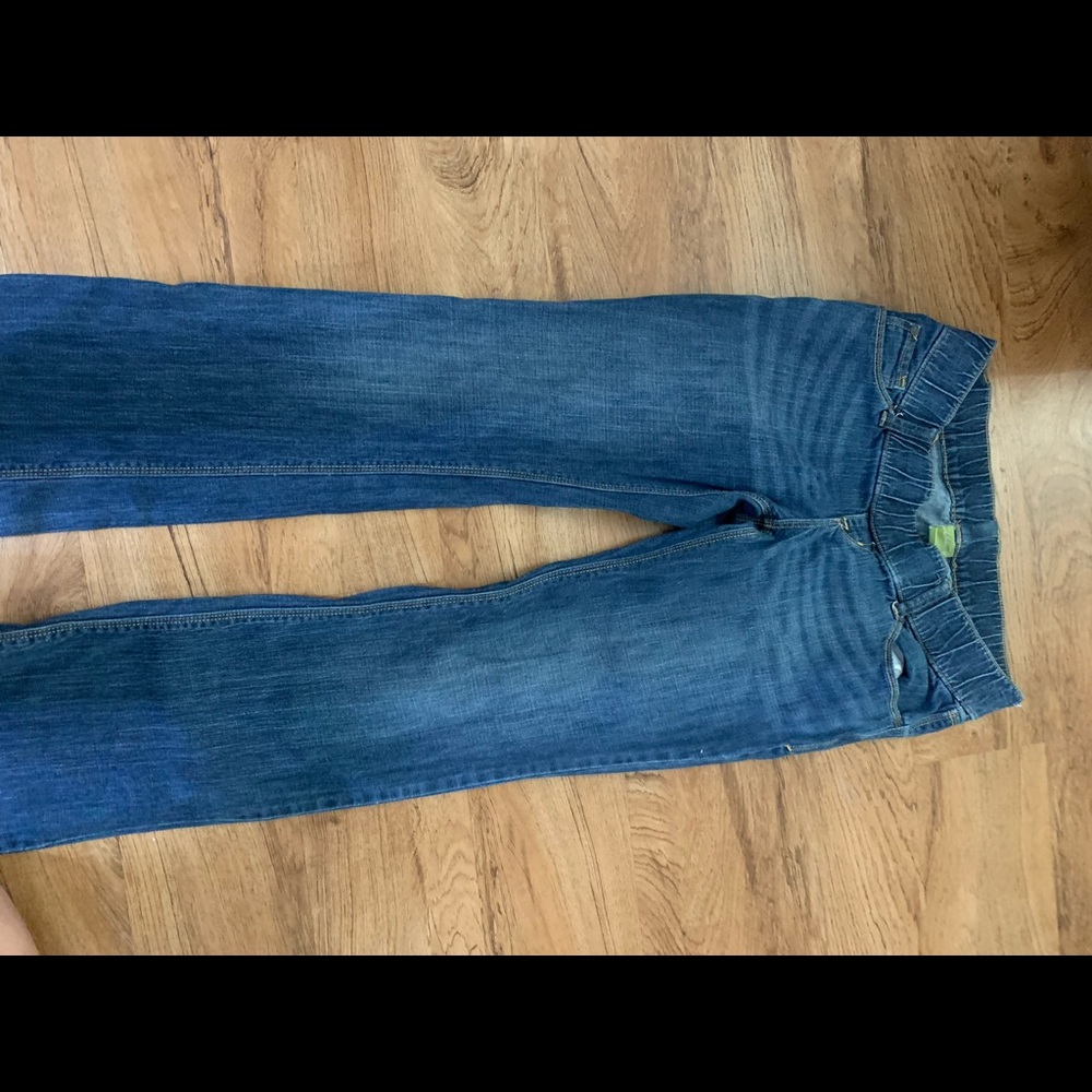 Old navy size 4 maternity jeans boot cut